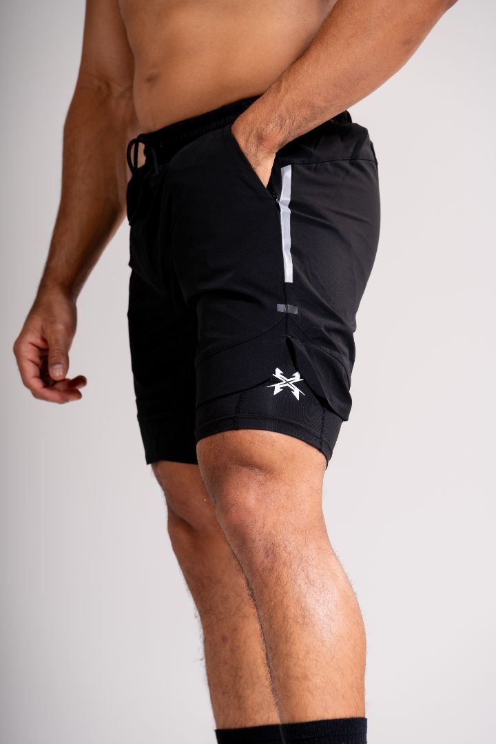 IDENTITY LINED ACTIVE SHORT - PROCESS BLACK C